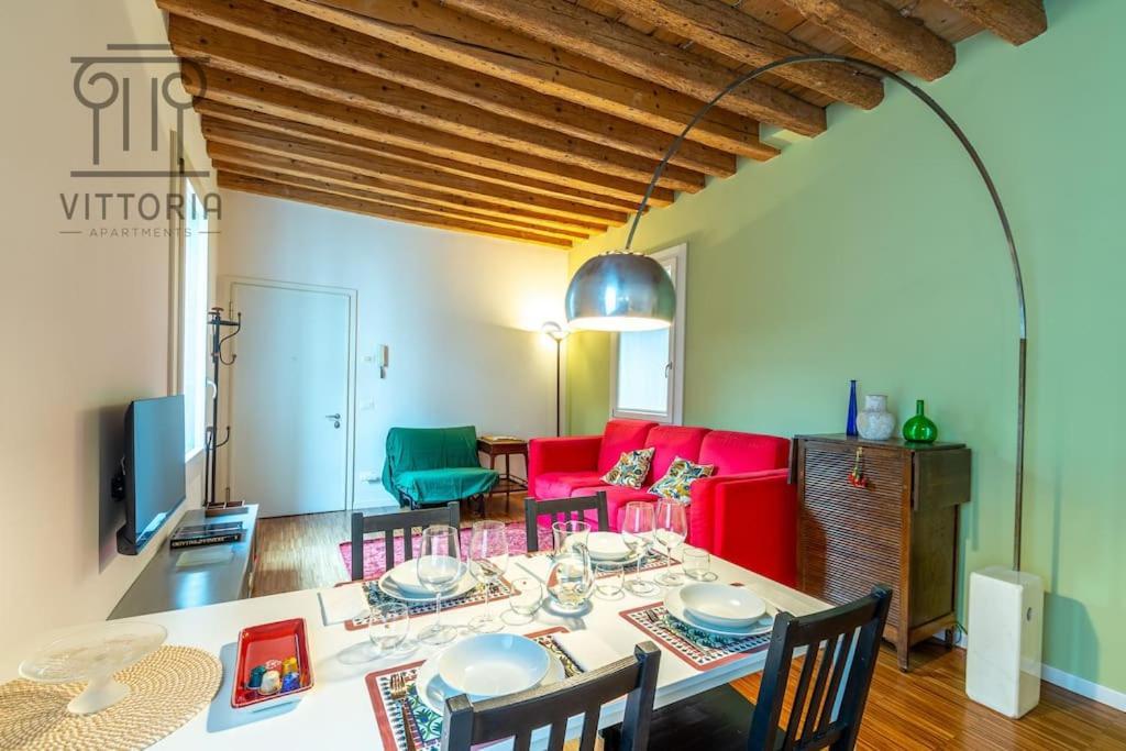 Vittoria Apartments: Soccorso Soccorsetto Vicenza Luaran gambar